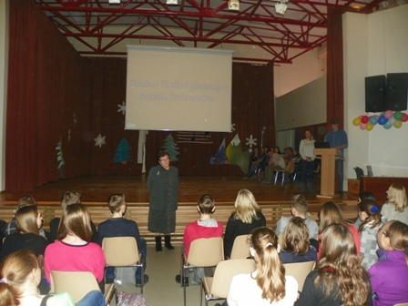 000_0006prezentparlament2013