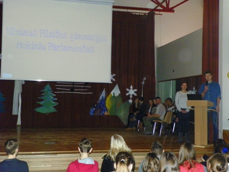 000_0008prezenparmanet2013