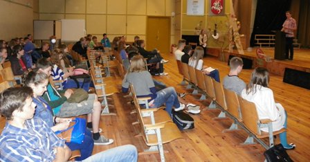 100_4296_debatai2013pr