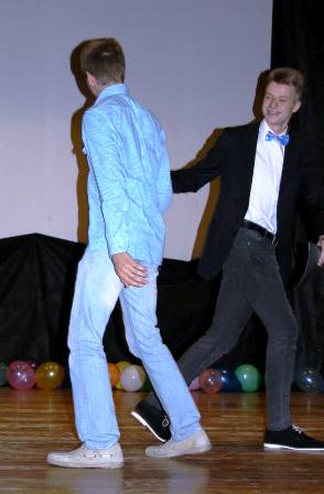 922729_246524218822291_1148239391_2013n