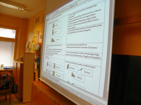 100_2961100_2960intergrdailbiolmat2014