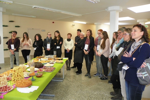 100_0002svsut1konfer2017