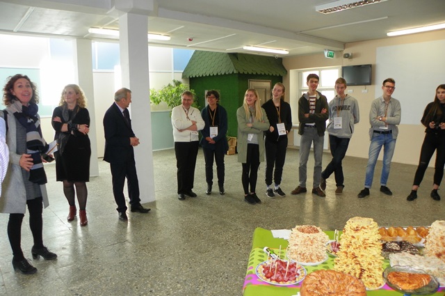 100_0010svedirekkonfer2017