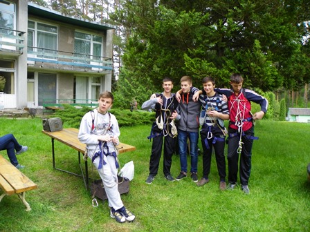 100_5950turizmovarz2014