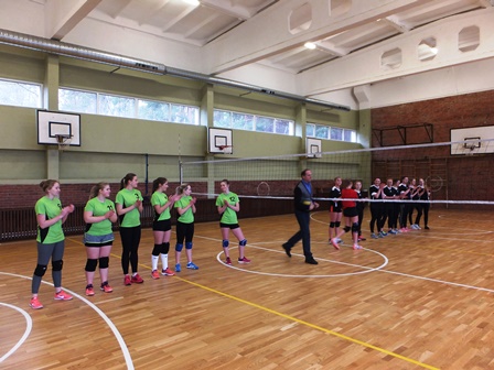 DSCF2839tinkldraug2016jur