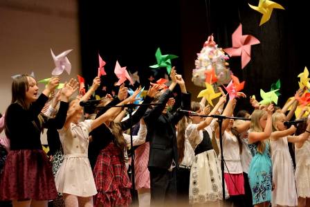 282985_4265667538635_2130569276_simt2013n