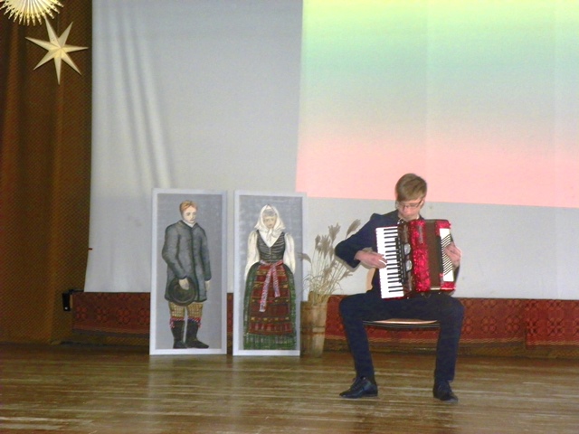 100_26192017vasario16